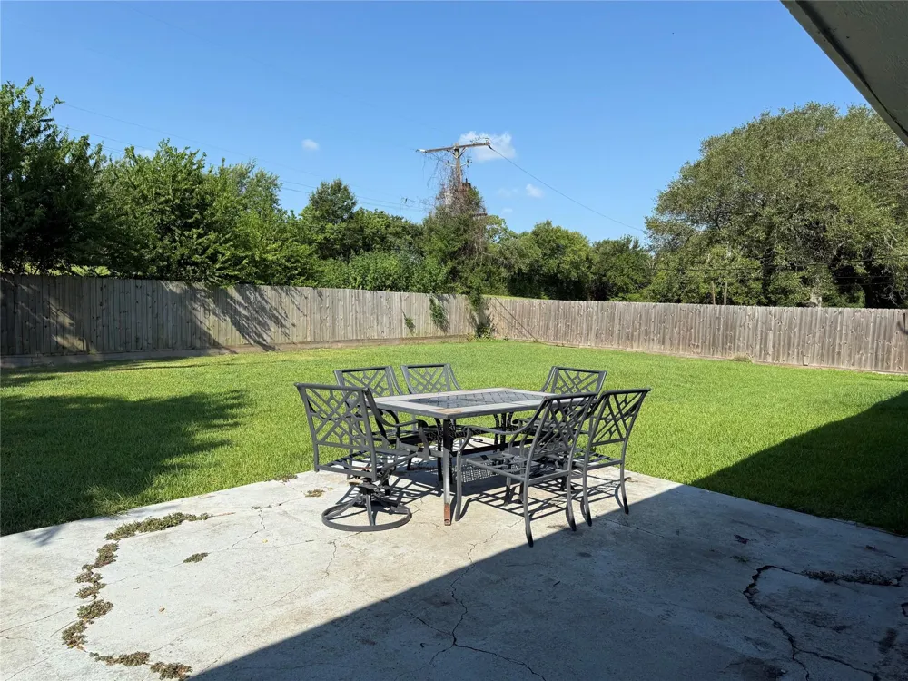 3701 Platt Avenue Port Arthur, TX 77640