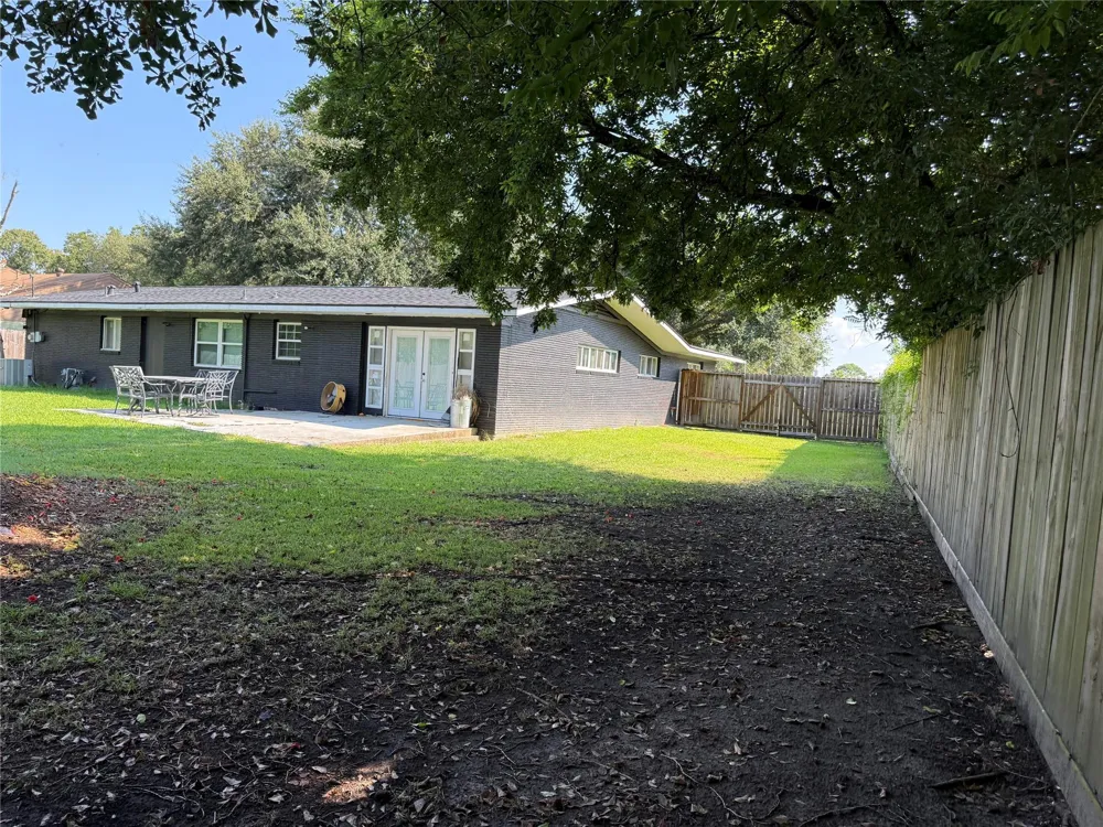 3701 Platt Avenue Port Arthur, TX 77640