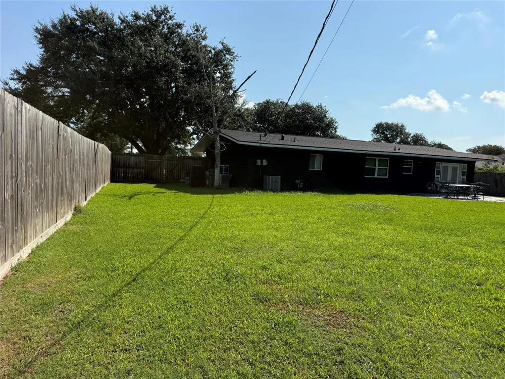3701 Platt Avenue Port Arthur, TX 77640