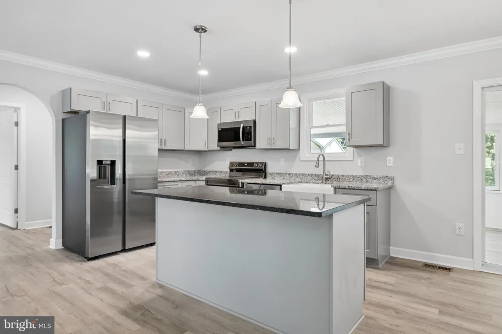 11860 NICHOLSON ROAD Keymar, MD 21757