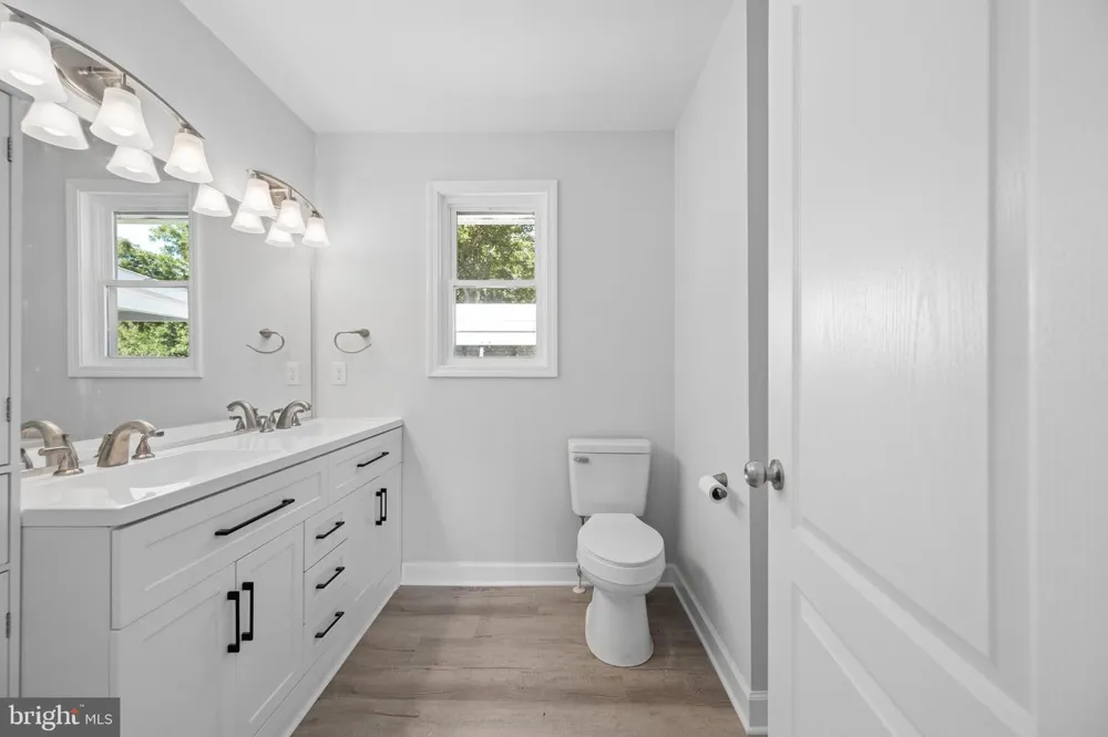 11860 NICHOLSON ROAD Keymar, MD 21757
