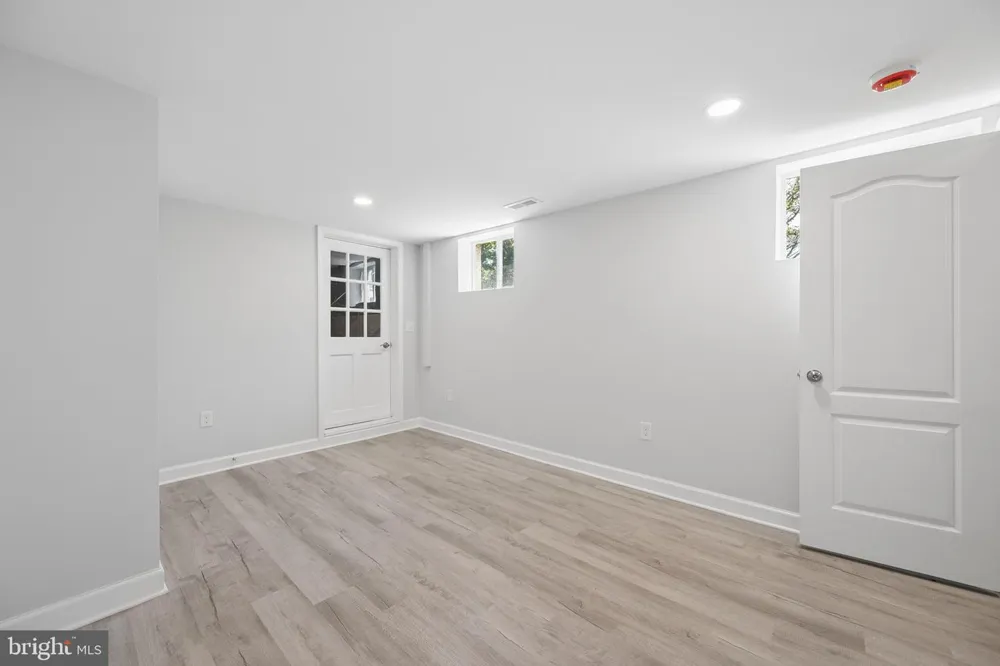11860 NICHOLSON ROAD Keymar, MD 21757