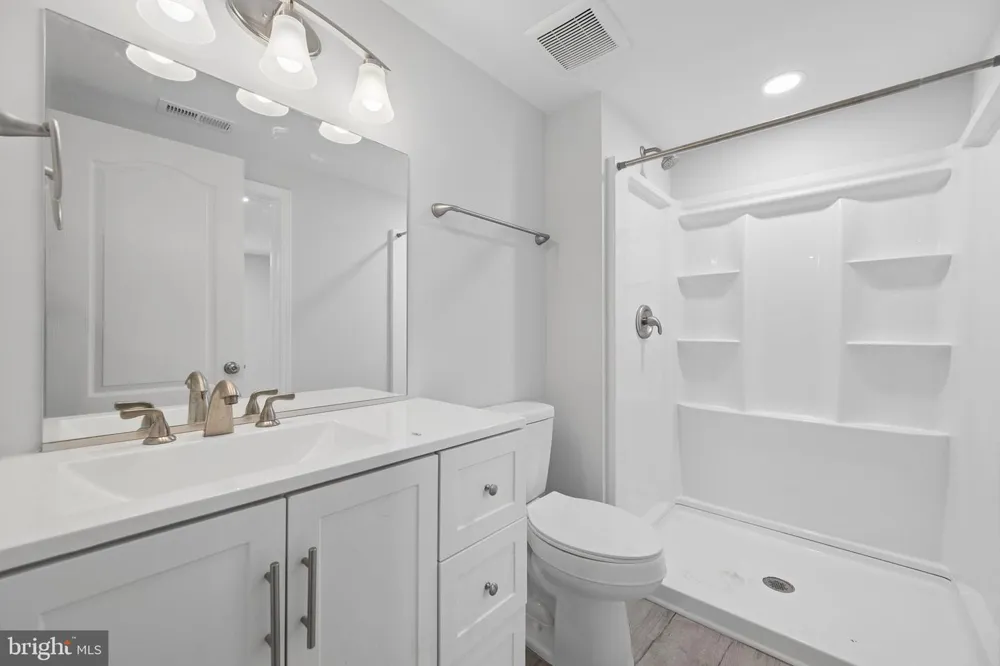 11860 NICHOLSON ROAD Keymar, MD 21757