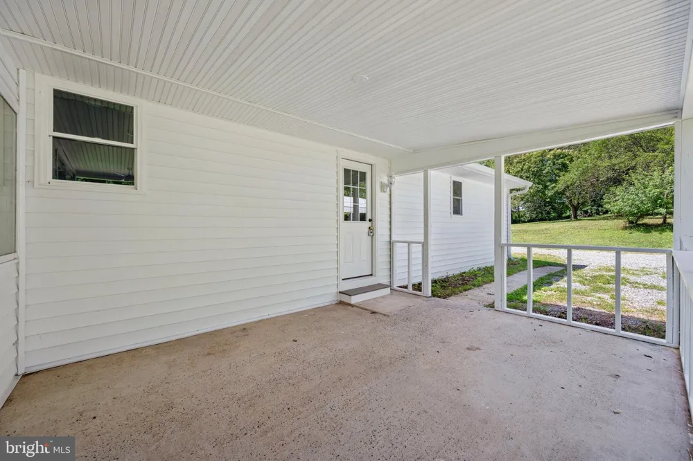 11860 NICHOLSON ROAD Keymar, MD 21757