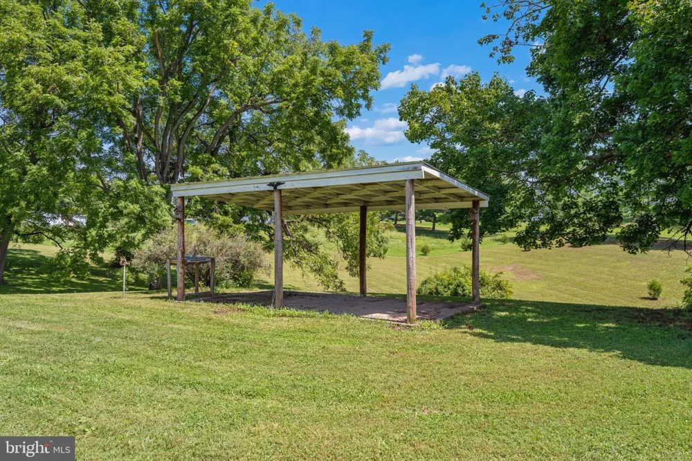 11860 NICHOLSON ROAD Keymar, MD 21757