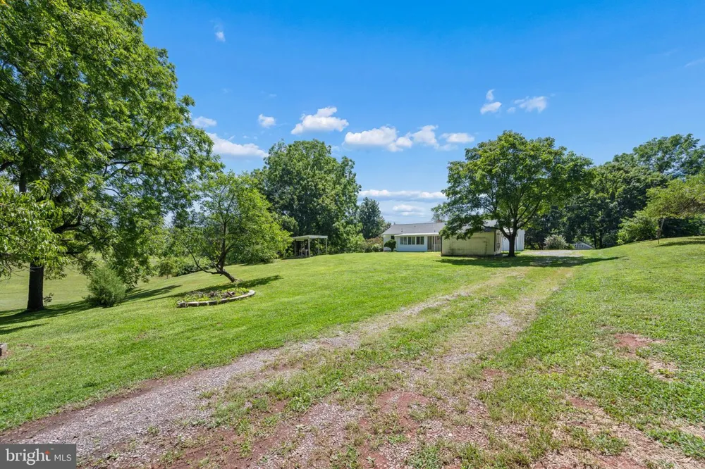 11860 NICHOLSON ROAD Keymar, MD 21757