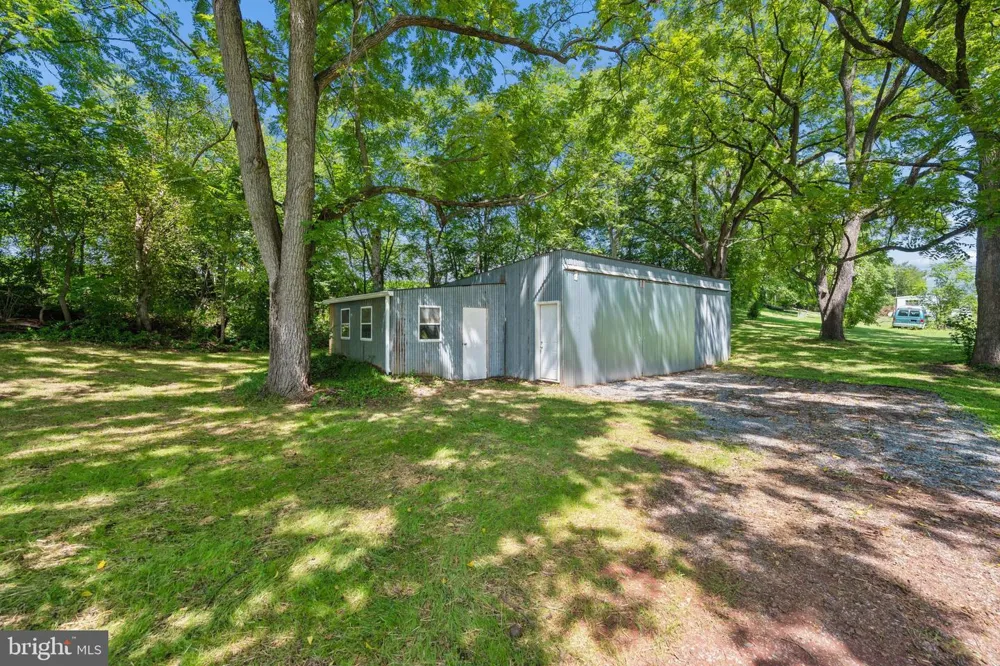 11860 NICHOLSON ROAD Keymar, MD 21757