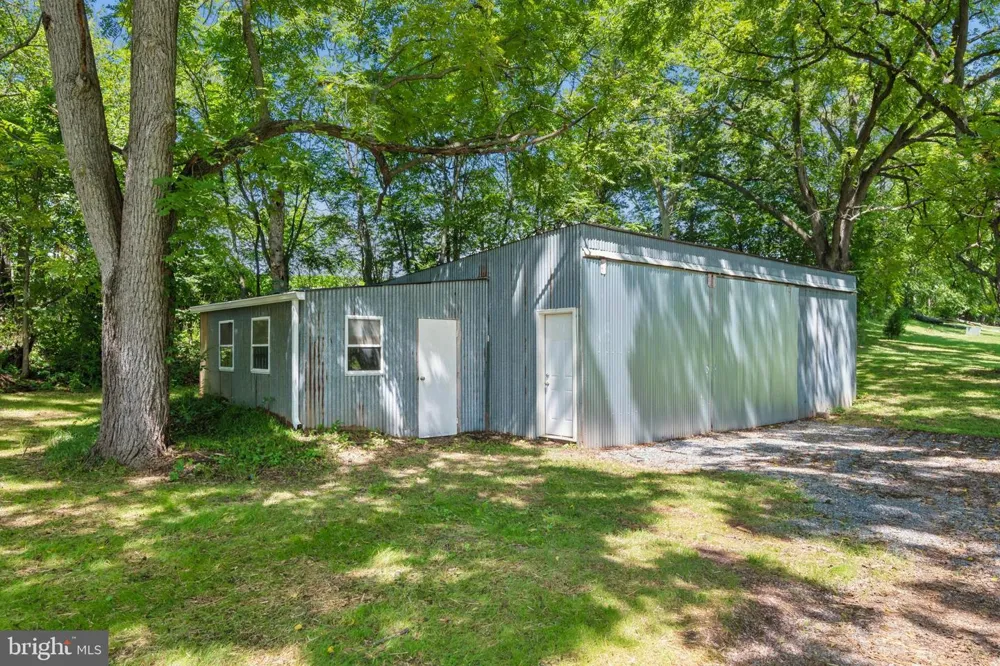 11860 NICHOLSON ROAD Keymar, MD 21757