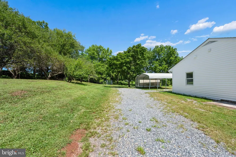 11860 NICHOLSON ROAD Keymar, MD 21757