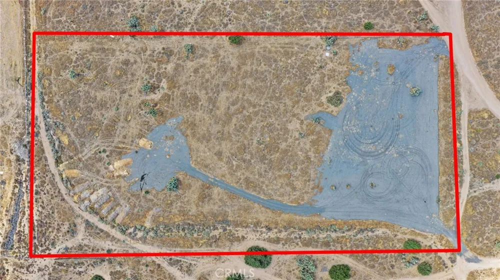 11475 Joshua Oak Hills, CA 92344