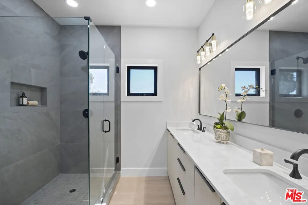 23813 Harbor Vista Drive Malibu, CA 90265