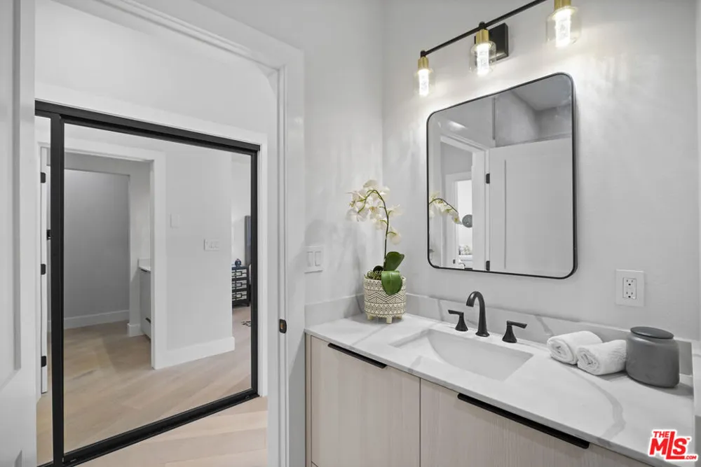 23813 Harbor Vista Drive Malibu, CA 90265
