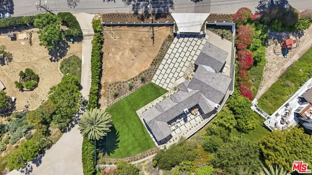 23813 Harbor Vista Drive Malibu, CA 90265