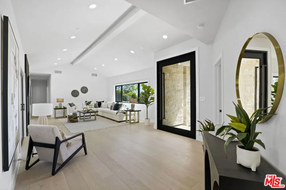 23813 Harbor Vista Drive Malibu, CA 90265