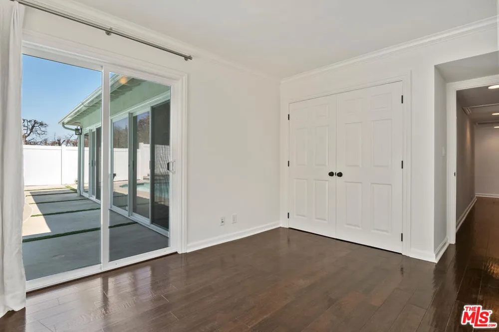 18133 Wakecrest Drive Malibu, CA 90265
