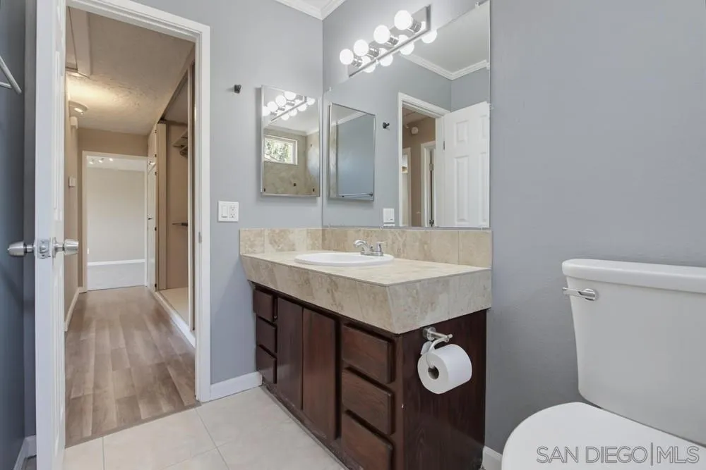 1626 Rue De Valle San Marcos, CA 92078