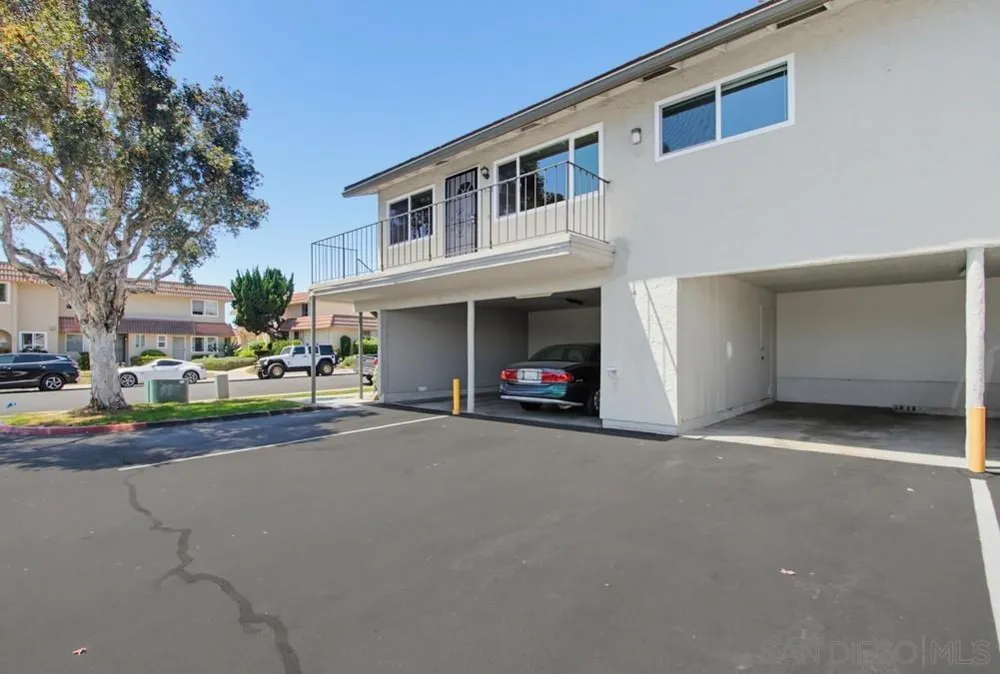 1626 Rue De Valle San Marcos, CA 92078