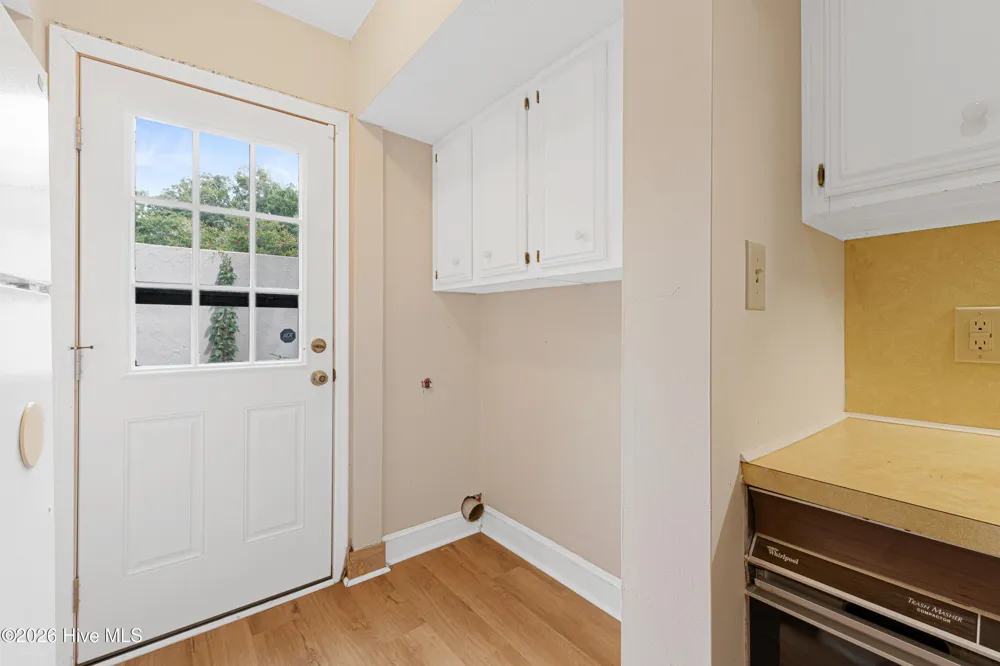 183 Drum Inlet Morehead City, NC 28557