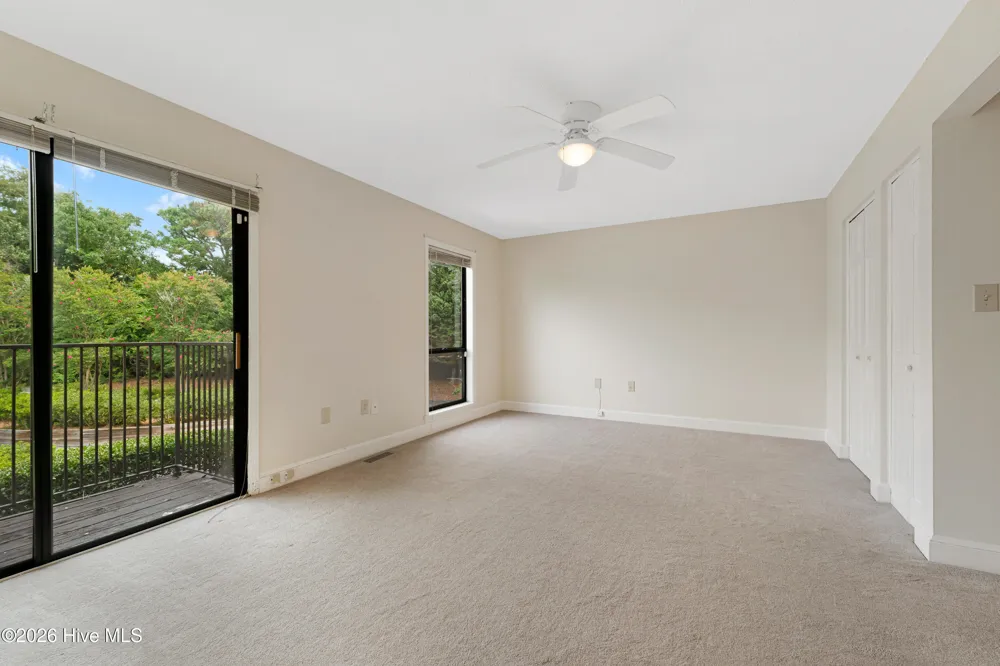 183 Drum Inlet Morehead City, NC 28557