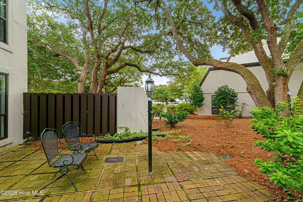 183 Drum Inlet Morehead City, NC 28557