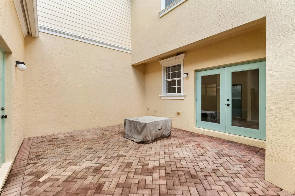 118 Seagrape Drive #107 Jupiter, FL 33458