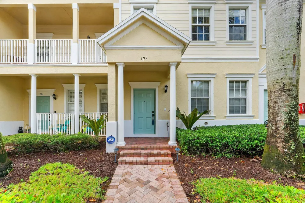 118 Seagrape Drive #107 Jupiter, FL 33458