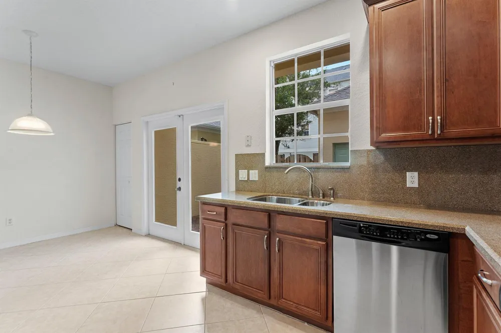 118 Seagrape Drive #107 Jupiter, FL 33458