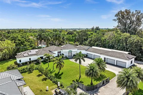 1540 SW 115th Ave