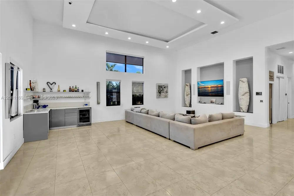 1540 SW 115th Ave Davie, FL 33325