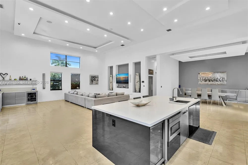 1540 SW 115th Ave Davie, FL 33325