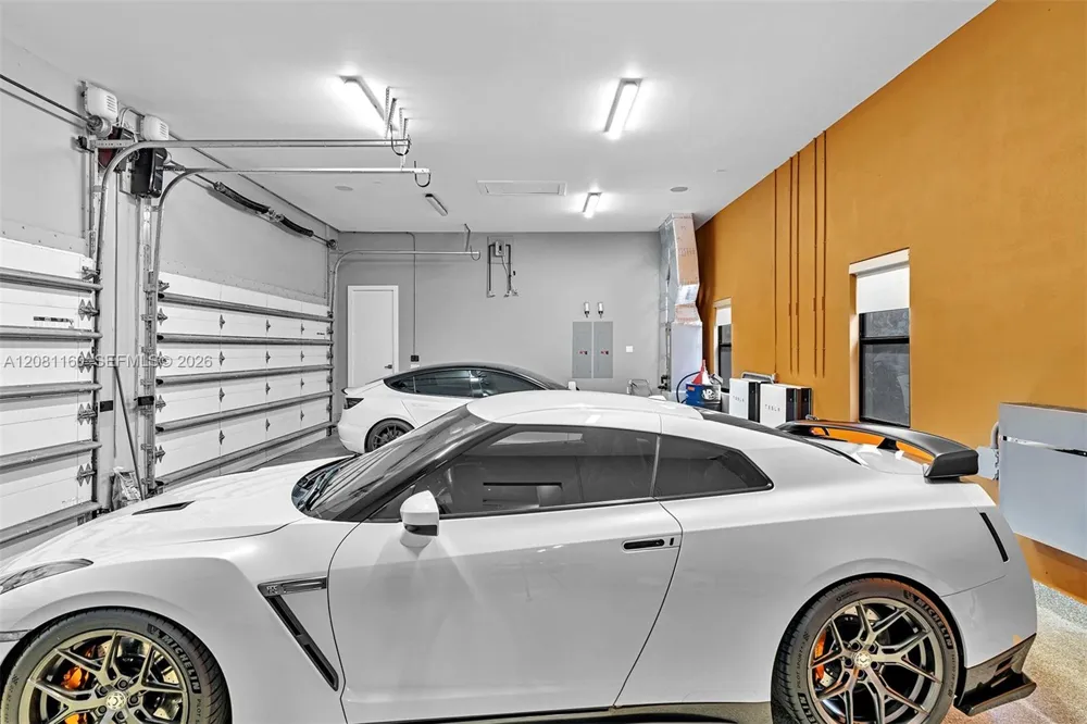 1540 SW 115th Ave Davie, FL 33325