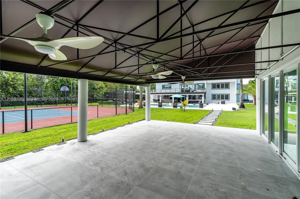 11531 SW 93rd St Miami, FL 33176