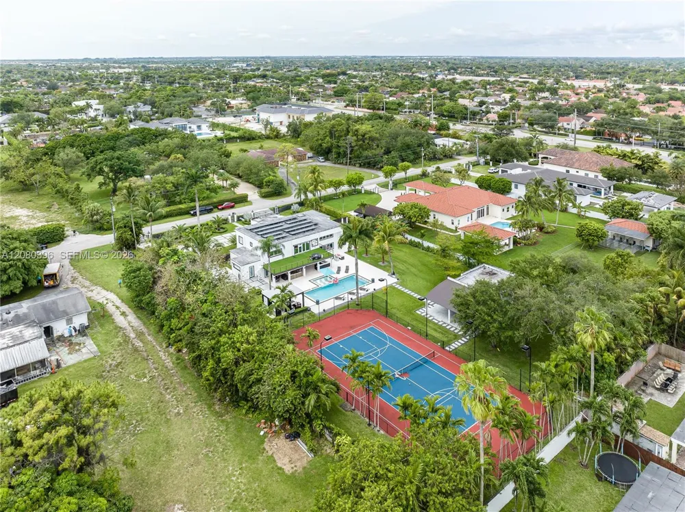 11531 SW 93rd St Miami, FL 33176