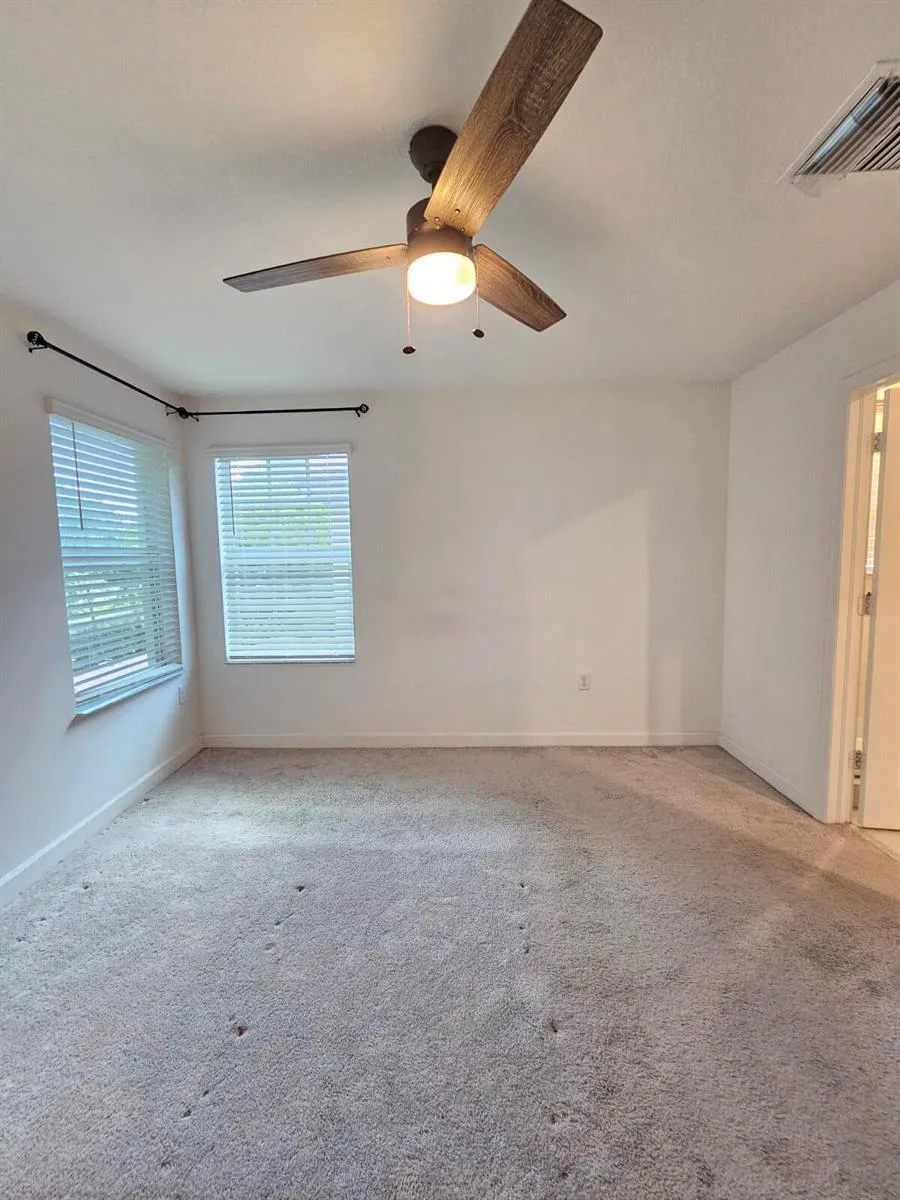 6765 Broadwater Lane Lake Worth, FL 33467