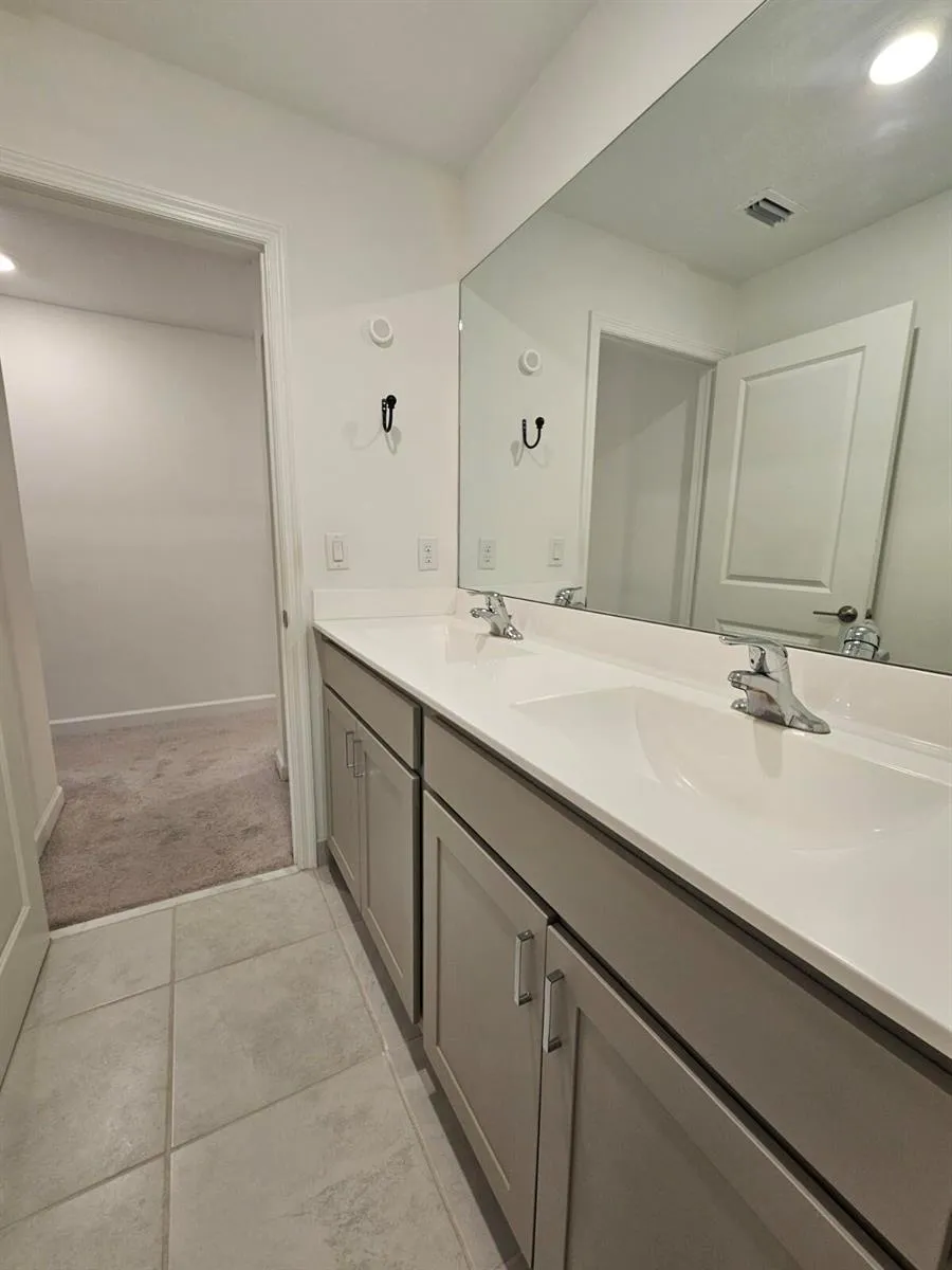 6765 Broadwater Lane Lake Worth, FL 33467