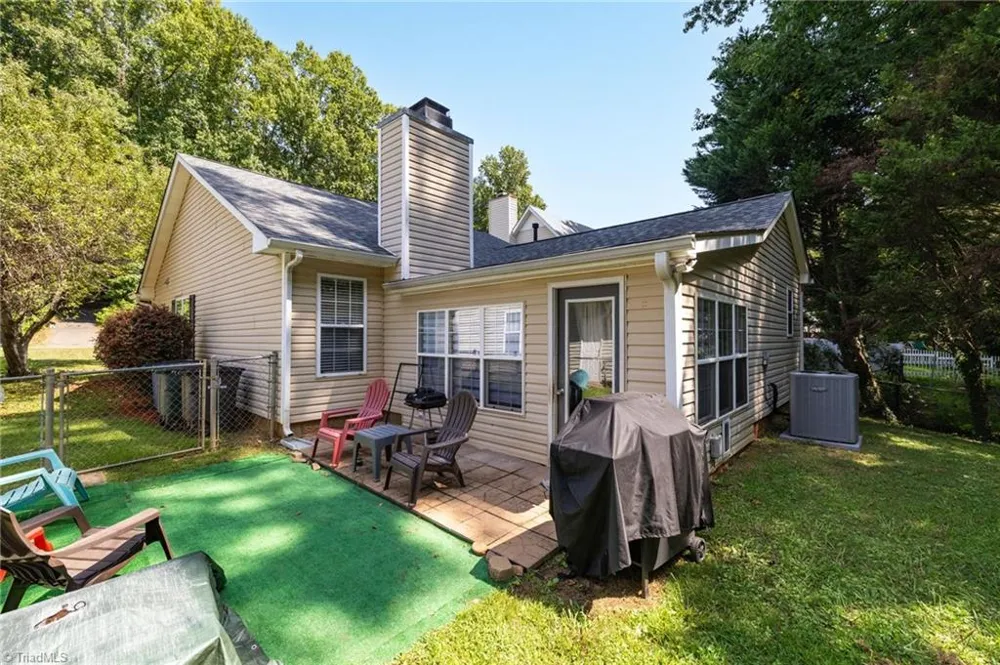 4816 Tiffany Avenue Winston-Salem, NC 27104