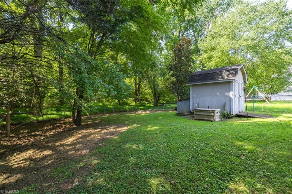 4816 Tiffany Avenue Winston-Salem, NC 27104