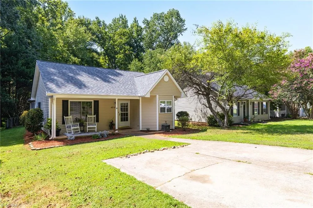 4816 Tiffany Avenue Winston-Salem, NC 27104