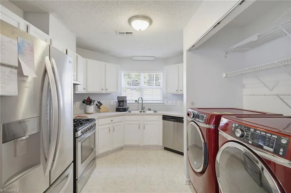4816 Tiffany Avenue Winston-Salem, NC 27104