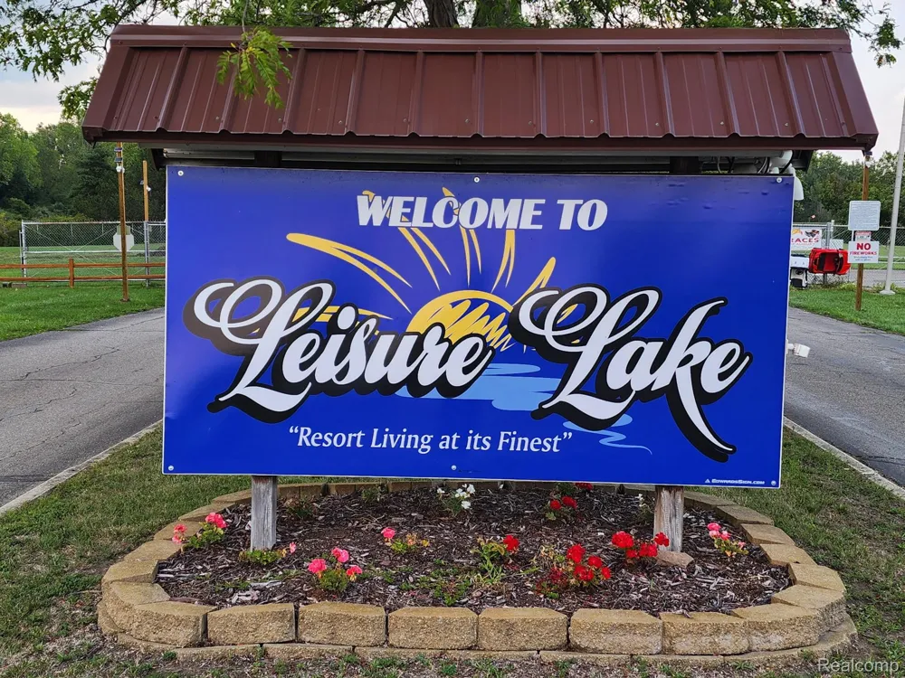 10001 Goodall Road E #422 Vernon Township, MI 48429