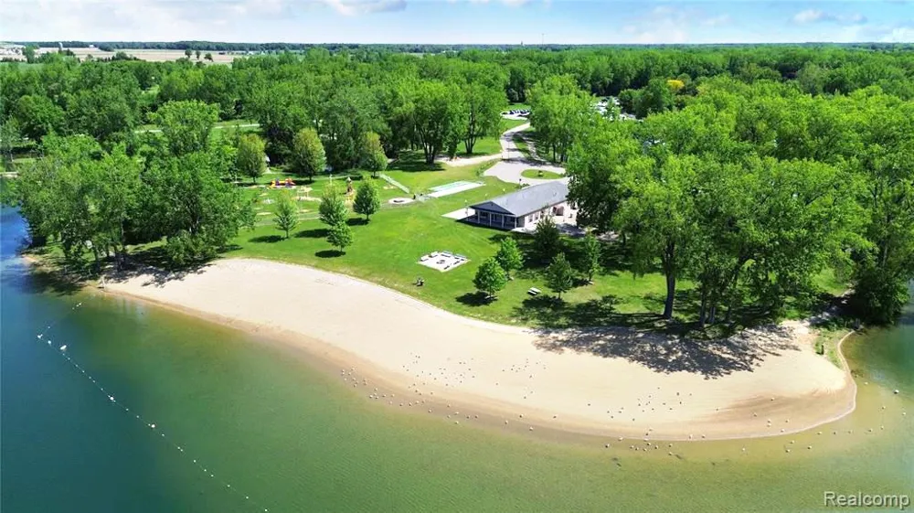 10001 Goodall Road E #422 Vernon Township, MI 48429