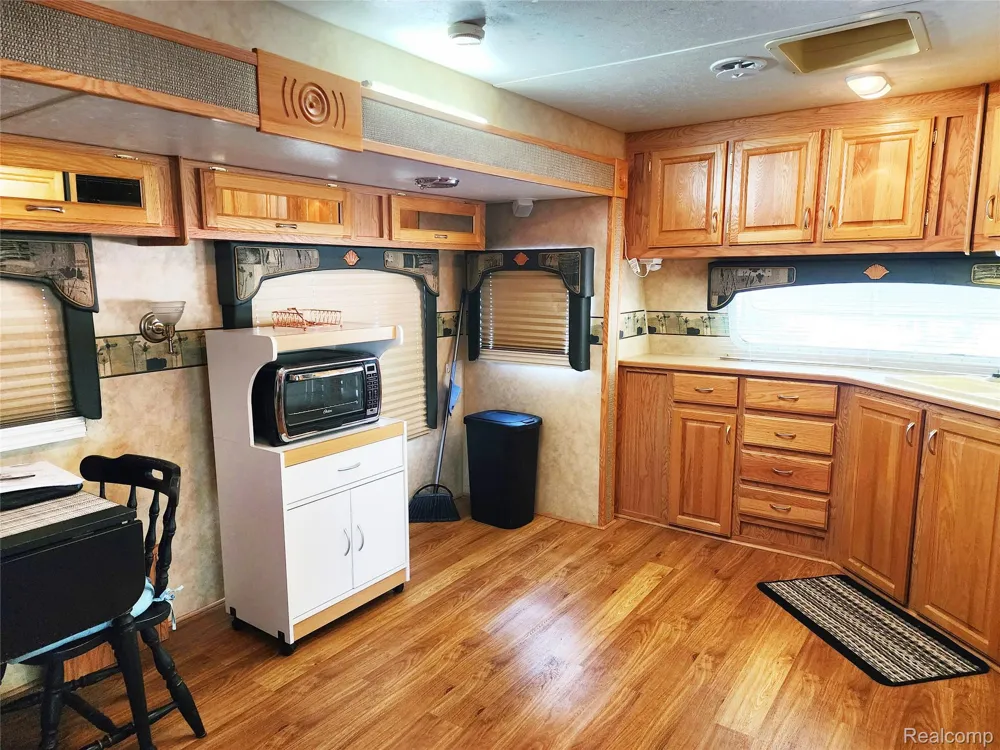 10001 Goodall Road E #422 Vernon Township, MI 48429
