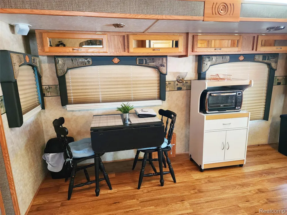 10001 Goodall Road E #422 Vernon Township, MI 48429