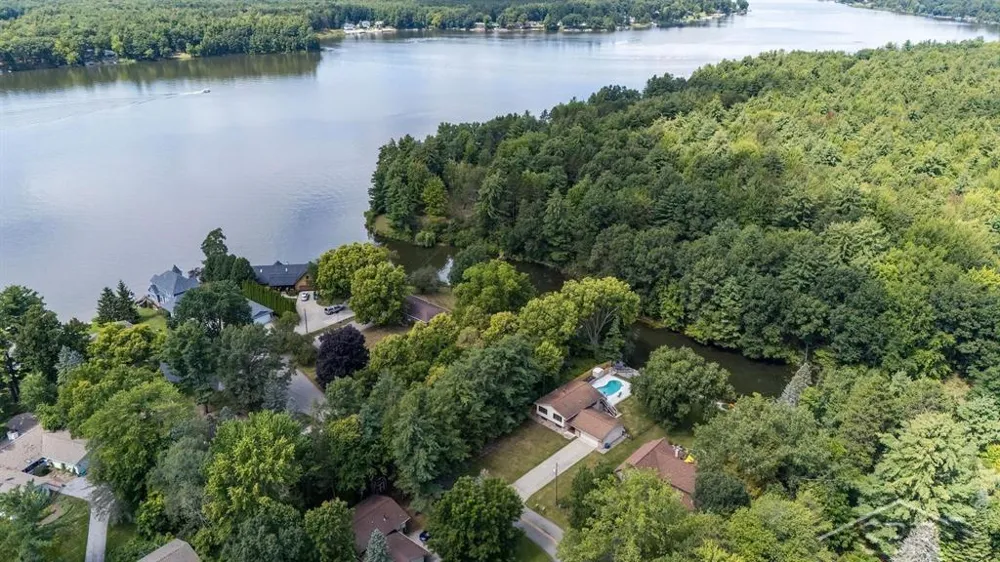 3314 Genrich Drive Jerome Township, MI 48657