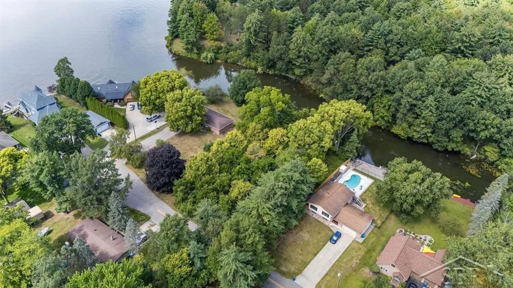 3314 Genrich Drive Jerome Township, MI 48657