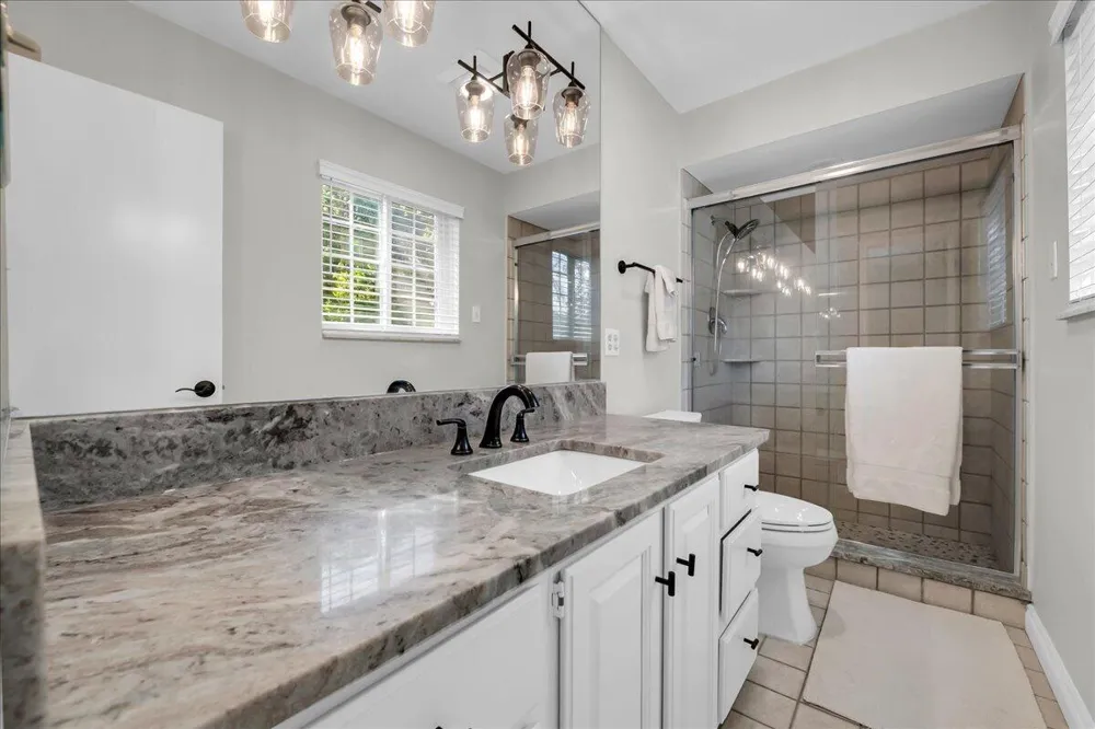1750 Tiverton Road Bloomfield Hills City, MI 48304