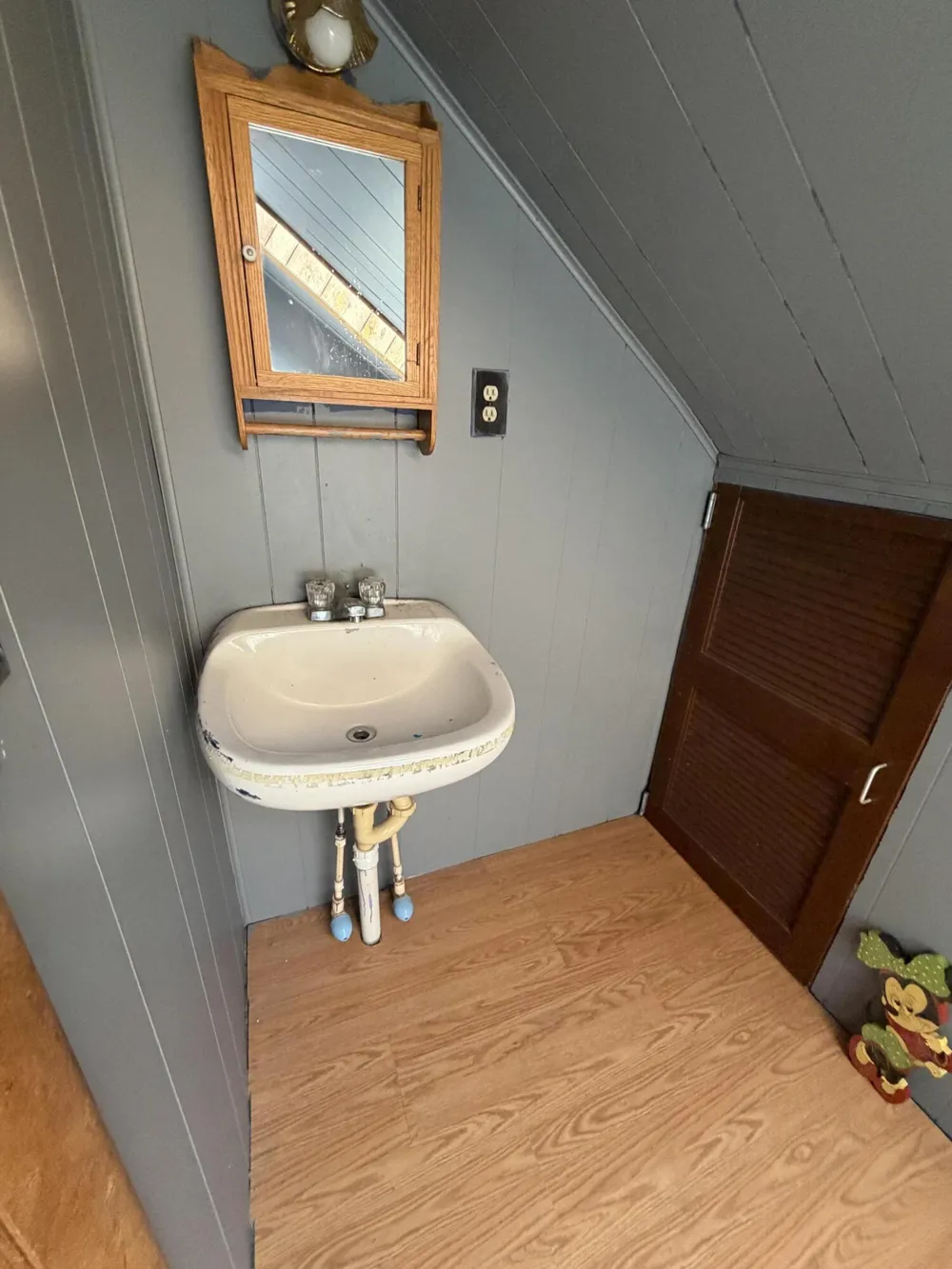 278 2nd Avenue Manistee City, MI 49660
