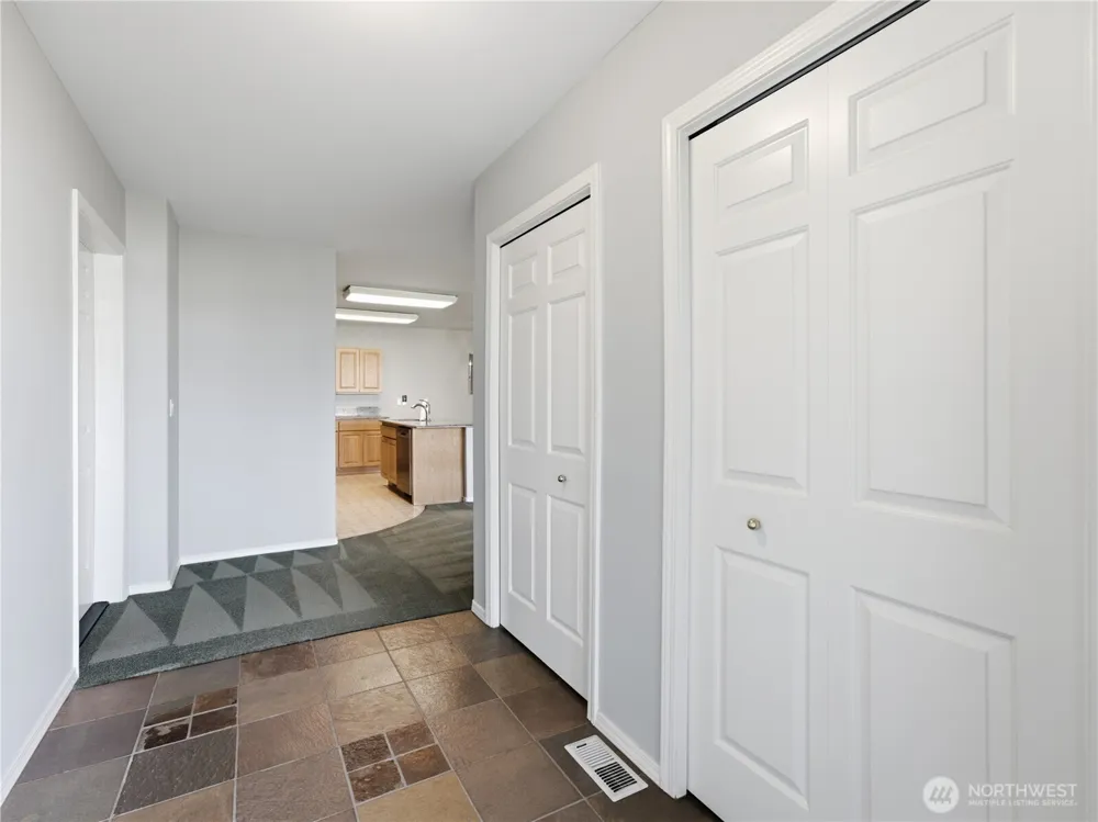 1380 Eastmont Avenue #502 East Wenatchee, WA 98802