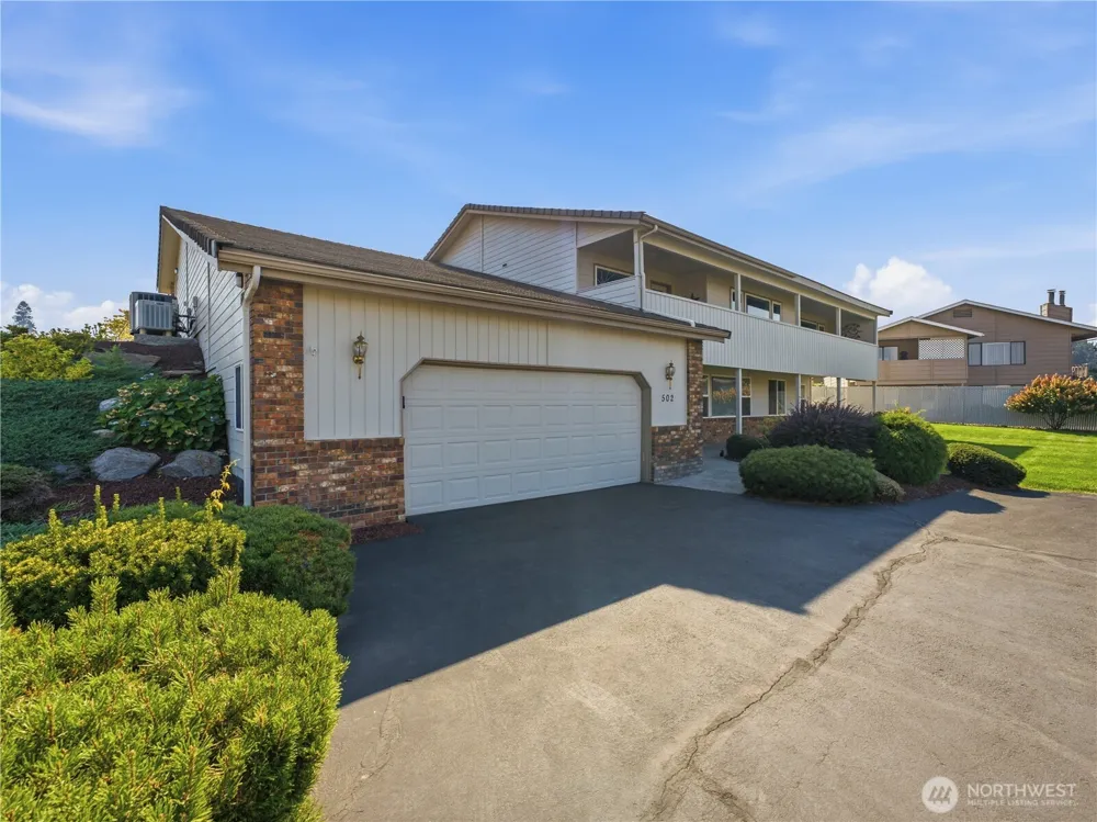 1380 Eastmont Avenue #502 East Wenatchee, WA 98802