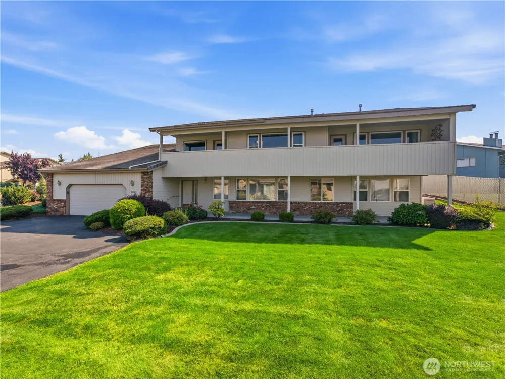 1380 Eastmont Avenue #502 East Wenatchee, WA 98802